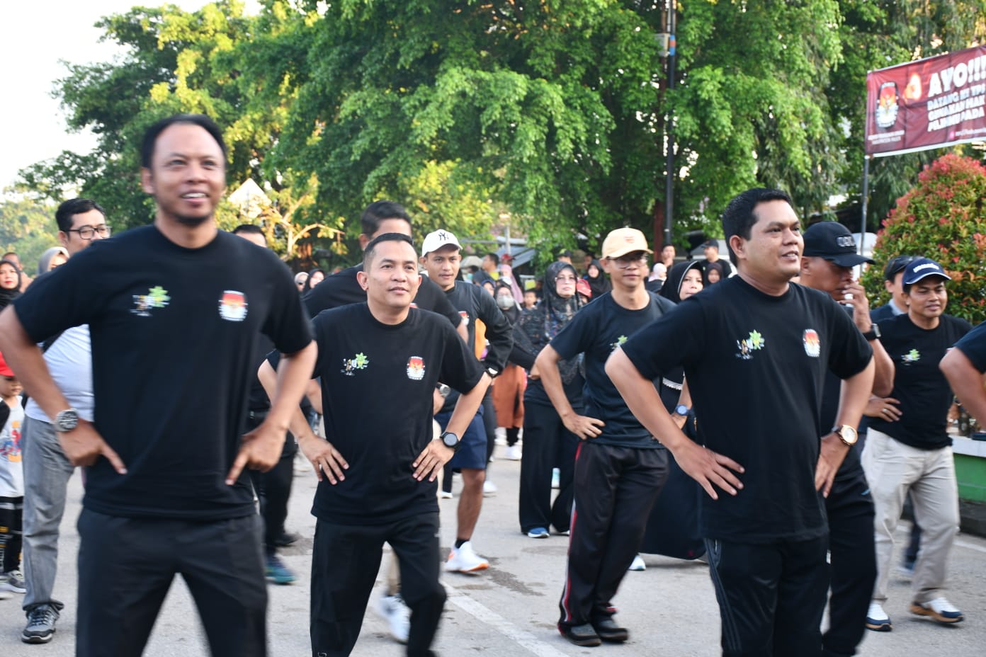 Sekwan Ikuti Jalan Sehat KPU Sosialisasi Pilkada