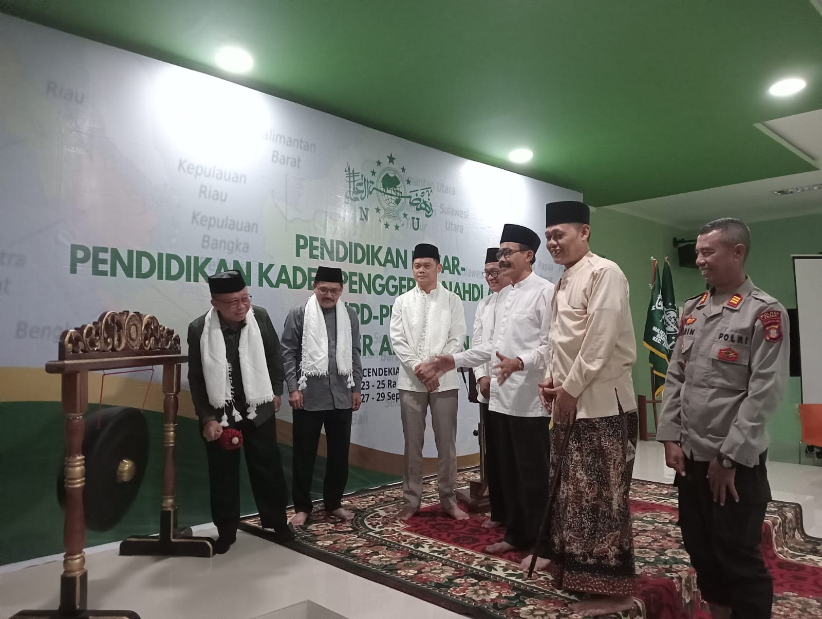 Ketua DPRD Paser Hadiri Pembukaan  Pendidikan Dasar Kader NU